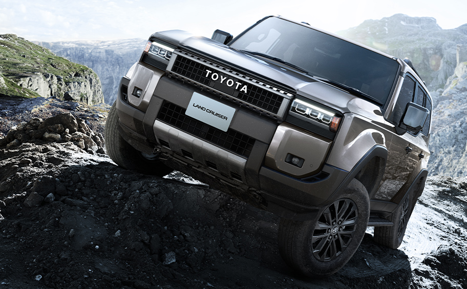 トヨタ公式画像