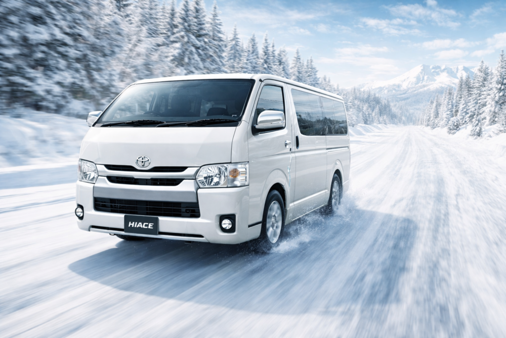 ハイエース雪道